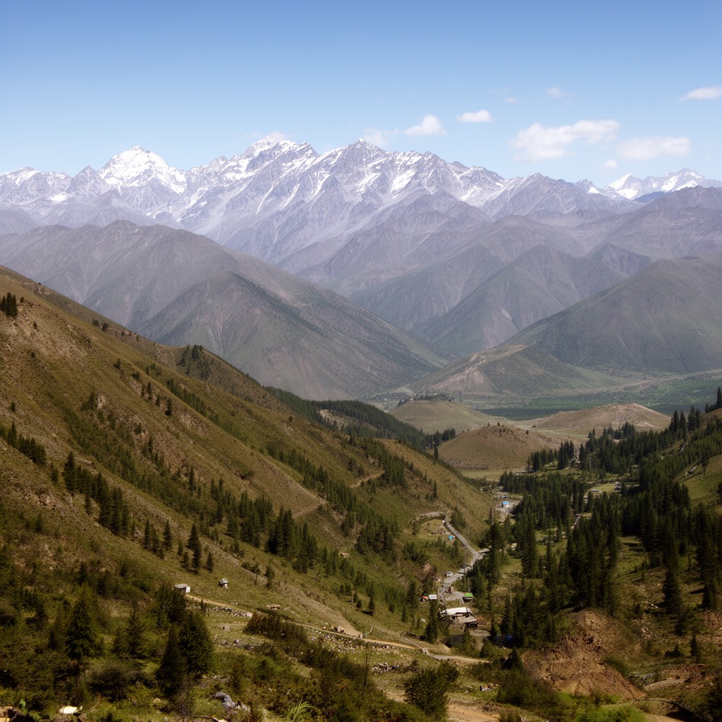 AI-generated illustration of Alay Mountains